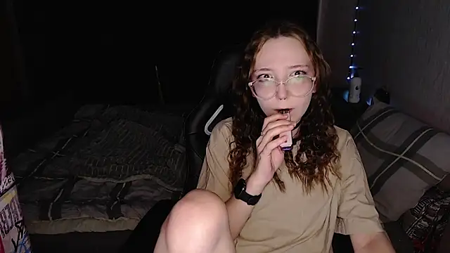 AmeliaKamishiro online show from 11.13.25