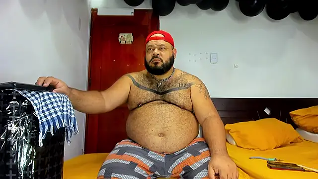 Latino bigcock online show from 10.20.25