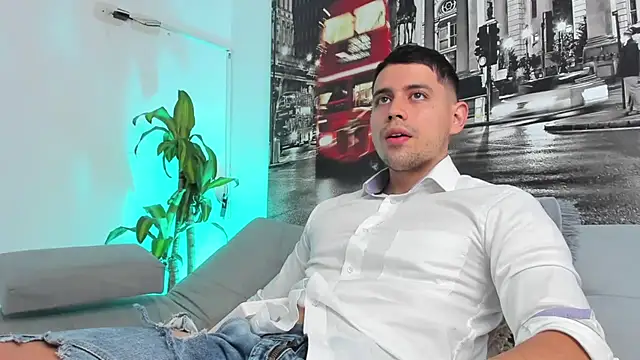 Snapshot of ANDER_PEREZ chatting on 02.07.25 ANDER PEREZ online show from 02.07.25