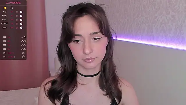 Snapshot of XYour_CharmX chatting on 01.12.25 XYour CharmX online show from 01.12.25