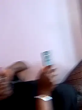 Snapshot of Poisonous_Ivy chatting on 12.04.24 Poisonous Ivy online show from 12.04.24