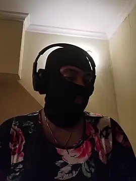 Snapshot of MRToyboyfun chatting on 11.15.25 MRToyboyfun online show from 11.15.25