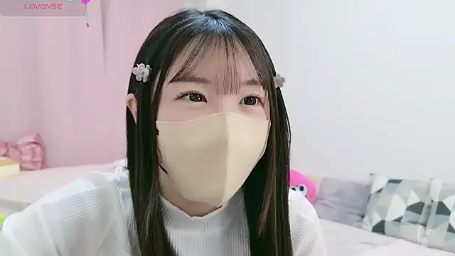 Snapshot of anchan_ chatting on 01.19.25 anchan online show from 01.19.25