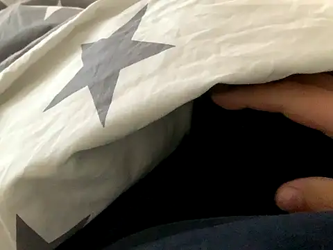 Snapshot of Benni81nrw chatting on 10.16.25 Benni81nrw online show from 10.16.25