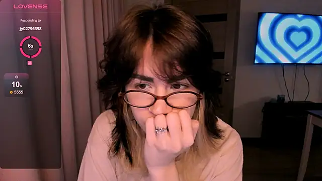 Snapshot of _selectrra chatting on 01.11.25  selectrra online show from 01.11.25