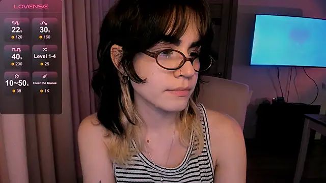 Snapshot of _selectrra chatting on 01.15.25  selectrra online show from 01.15.25