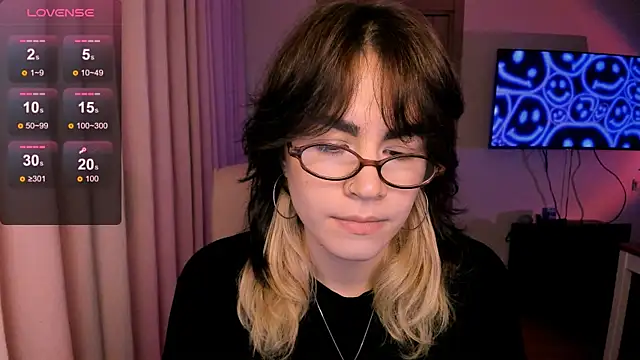 Snapshot of _selectrra chatting on 01.23.25  selectrra online show from 01.23.25