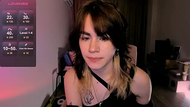 Snapshot of _selectrra chatting on 02.06.25  selectrra online show from 02.06.25