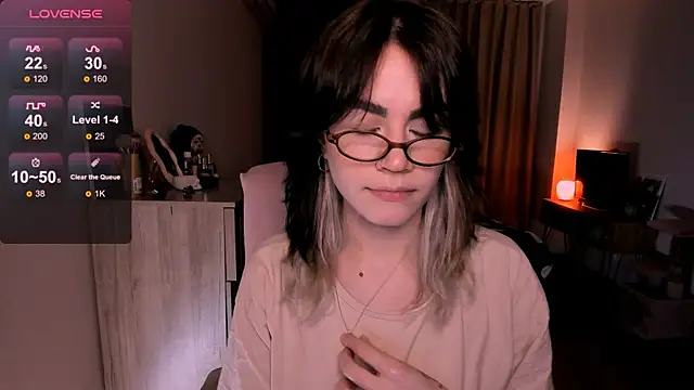 Snapshot of _selectrra chatting on 02.26.25  selectrra online show from 02.26.25