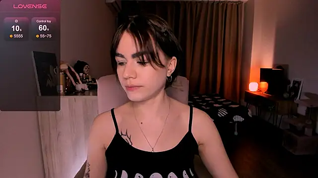 Snapshot of _selectrra chatting on 03.05.25  selectrra online show from 03.05.25