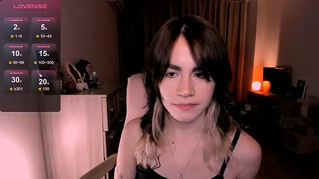 Snapshot of _selectrra chatting on 03.11.25  selectrra online show from 03.11.25