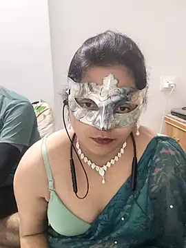 Snapshot of Harsh_Ankita_Couple chatting on 10.10.25 Harsh Ankita Couple online show from 10.10.25