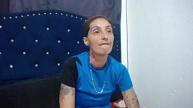 Snapshot of anyu1306 chatting on 12.19.24 anyu1306 online show from 12.19.24