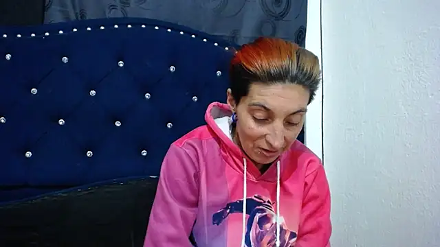 Snapshot of anyu1306 chatting on 01.06.25 anyu1306 online show from 01.06.25