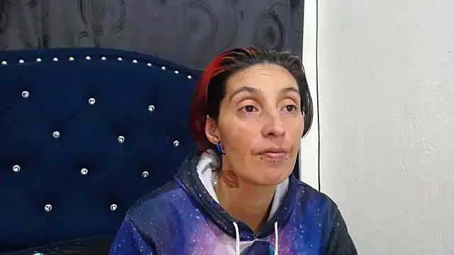 Snapshot of anyu1306 chatting on 01.13.25 anyu1306 online show from 01.13.25