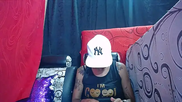 Snapshot of anyu1306 chatting on 09.11.25 anyu1306 online show from 09.11.25