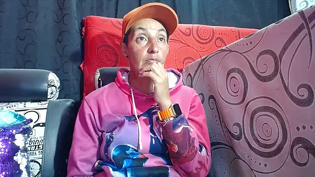 Snapshot of anyu1306 chatting on 09.18.25 anyu1306 online show from 09.18.25