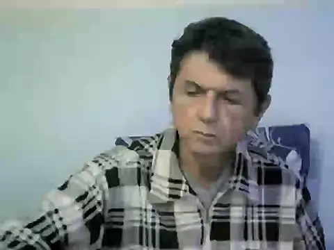 Snapshot of czarek888 chatting on 10.31.25 czarek888 online show from 10.31.25