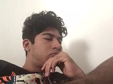 Snapshot of Mangopitudo chatting on 12.29.24 Mangopitudo online show from 12.29.24