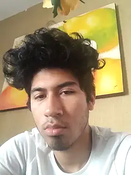 Snapshot of Mangopitudo chatting on 01.26.25 Mangopitudo online show from 01.26.25