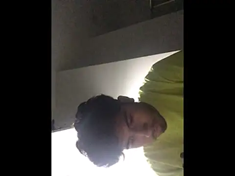 Snapshot of Mangopitudo chatting on 10.19.25 Mangopitudo online show from 10.19.25