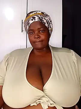 Snapshot of DarkBbw201 chatting on 10.11.25 DarkBbw201 online show from 10.11.25