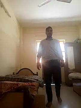 Snapshot of VISHAL_0982 chatting on 03.08.25 VISHAL 0982 online show from 03.08.25