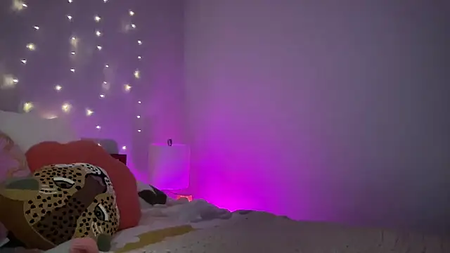 Snapshot of Fitnessbabe69 chatting on 01.04.25 Fitnessbabe69 online show from 01.04.25